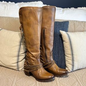 Freebird Cognac Coal size 9